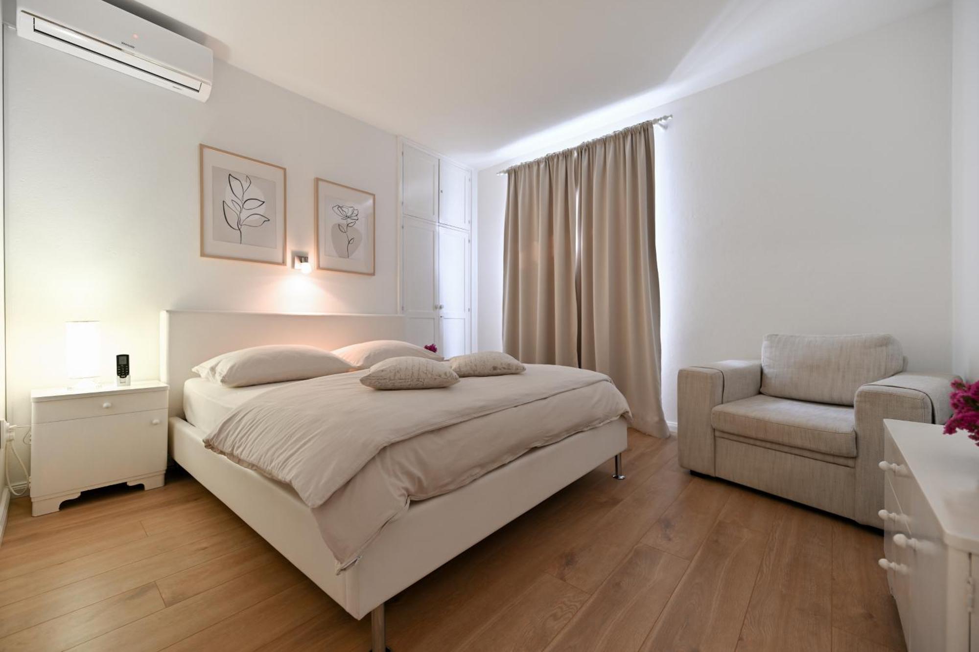 Near Zadar City Center Apartment With Free Parking And Air Condition In Each Room ภายนอก รูปภาพ
