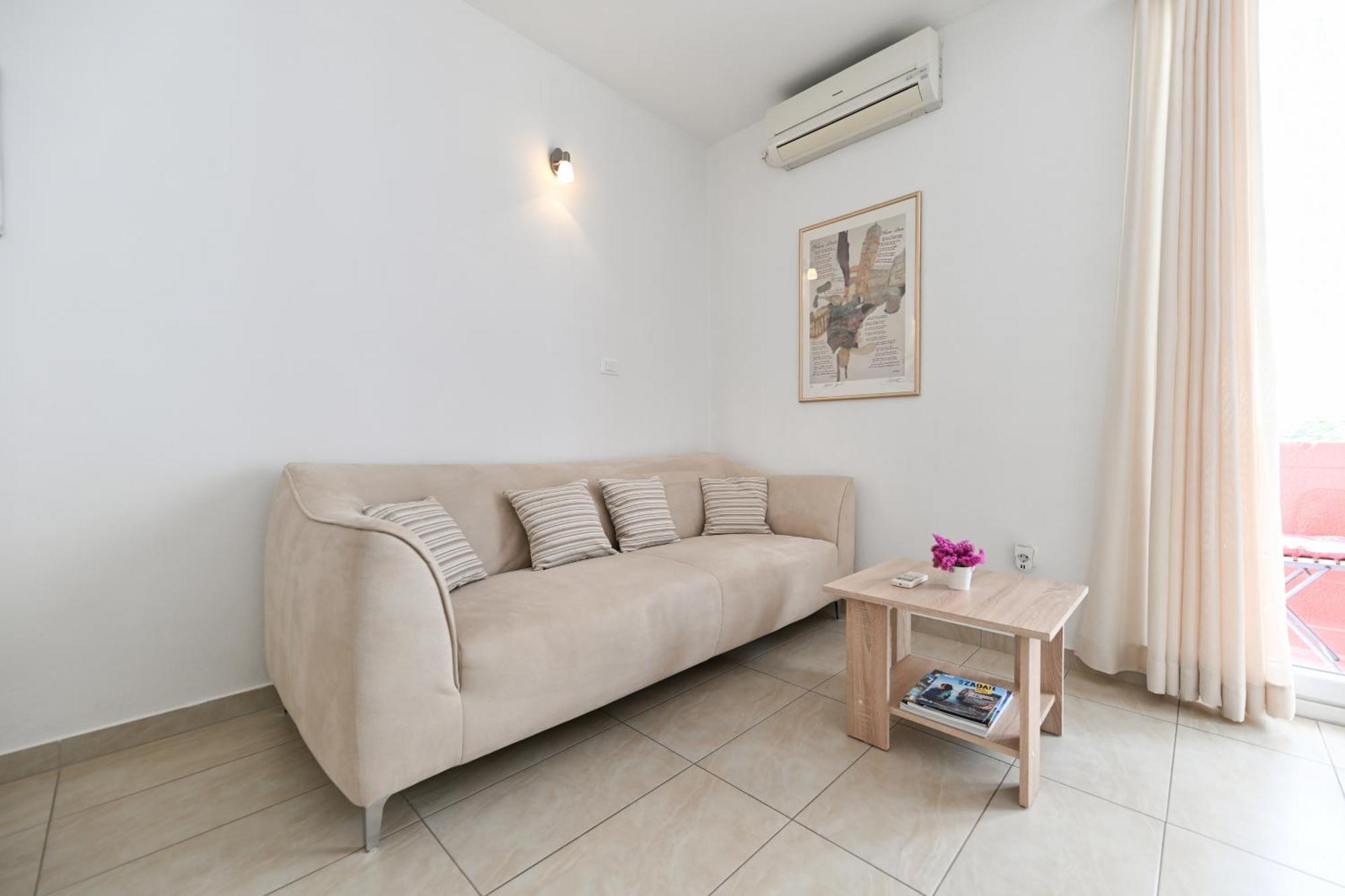 Near Zadar City Center Apartment With Free Parking And Air Condition In Each Room ภายนอก รูปภาพ