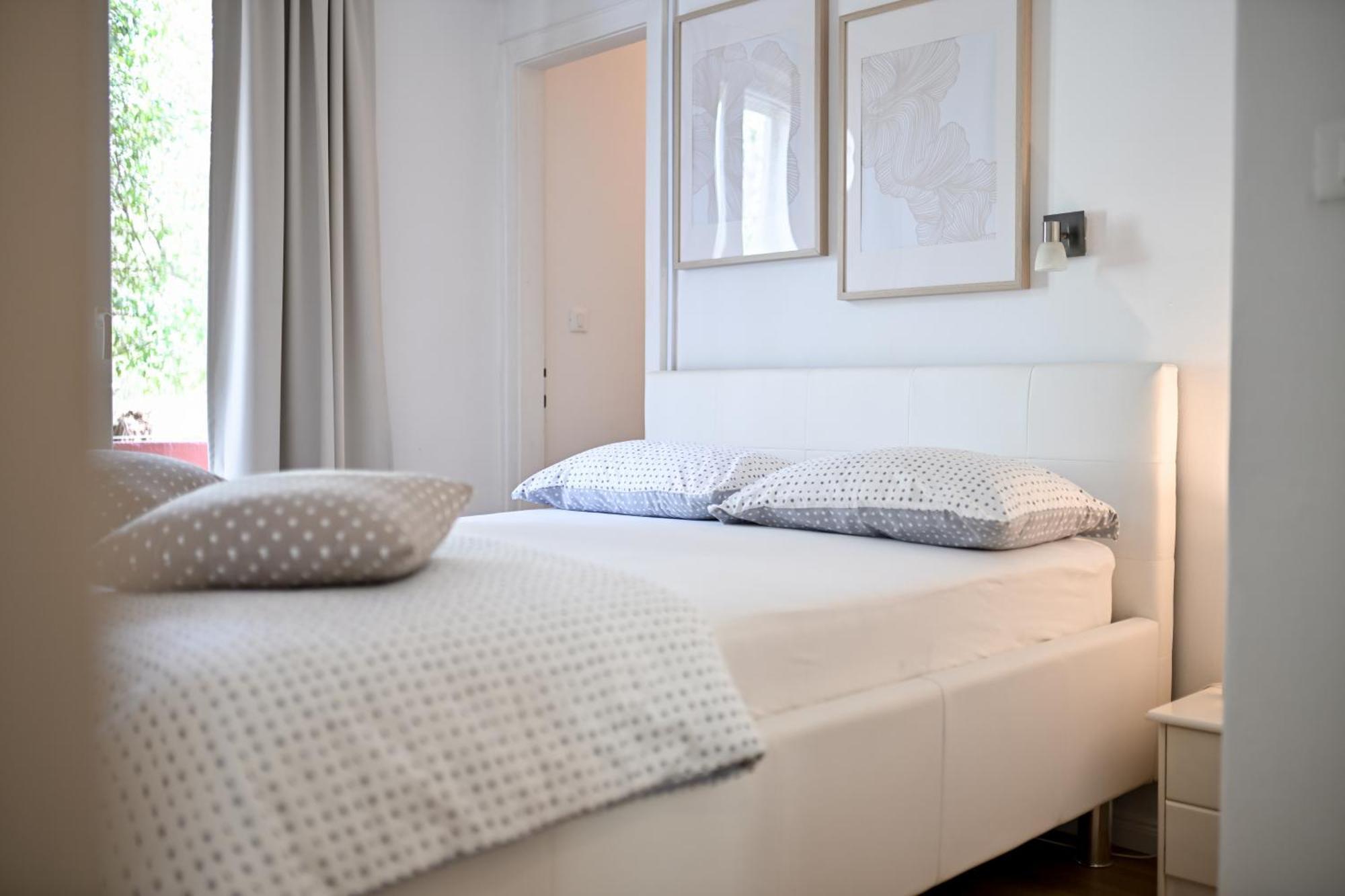 Near Zadar City Center Apartment With Free Parking And Air Condition In Each Room ภายนอก รูปภาพ