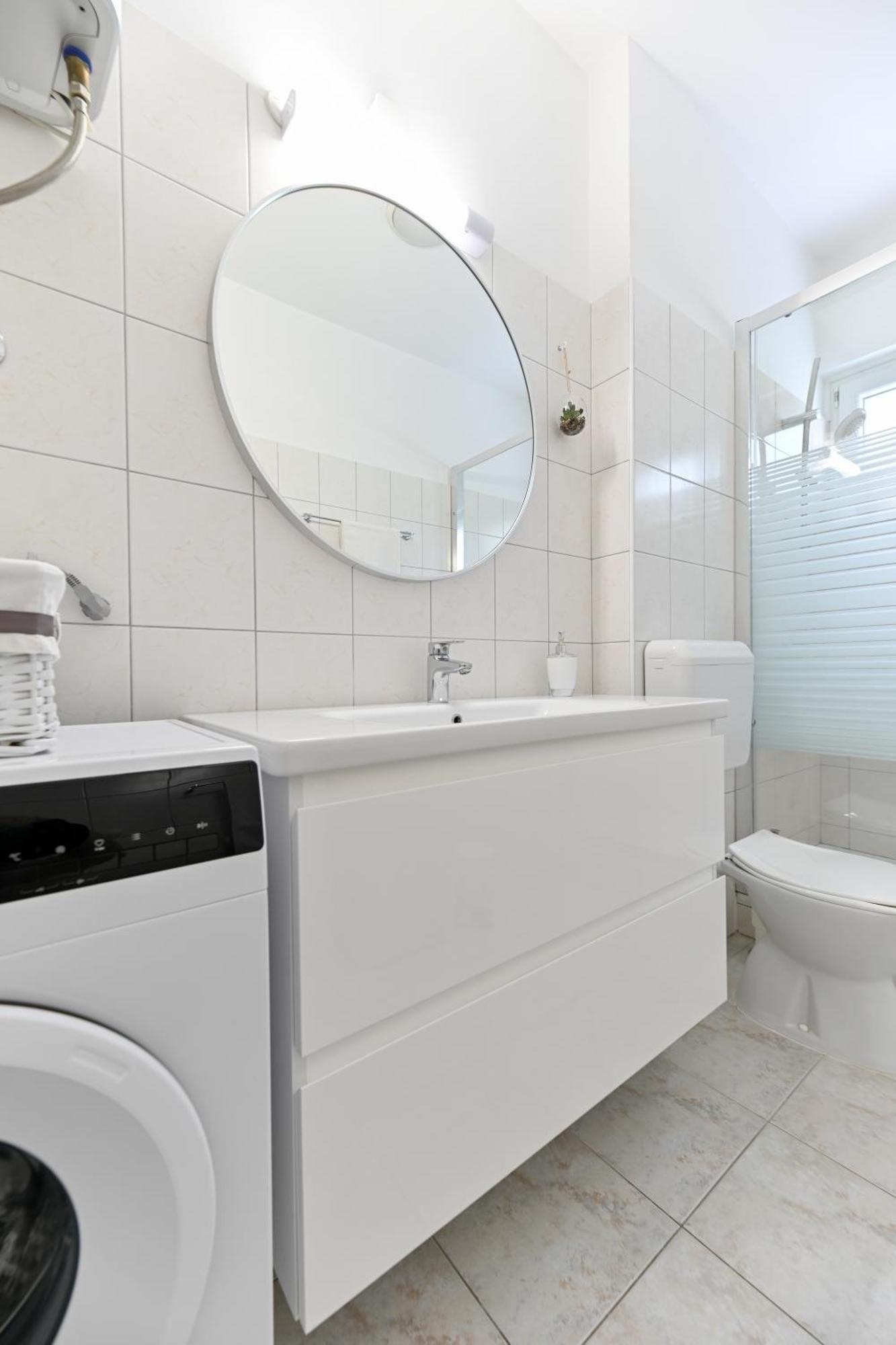 Near Zadar City Center Apartment With Free Parking And Air Condition In Each Room ภายนอก รูปภาพ