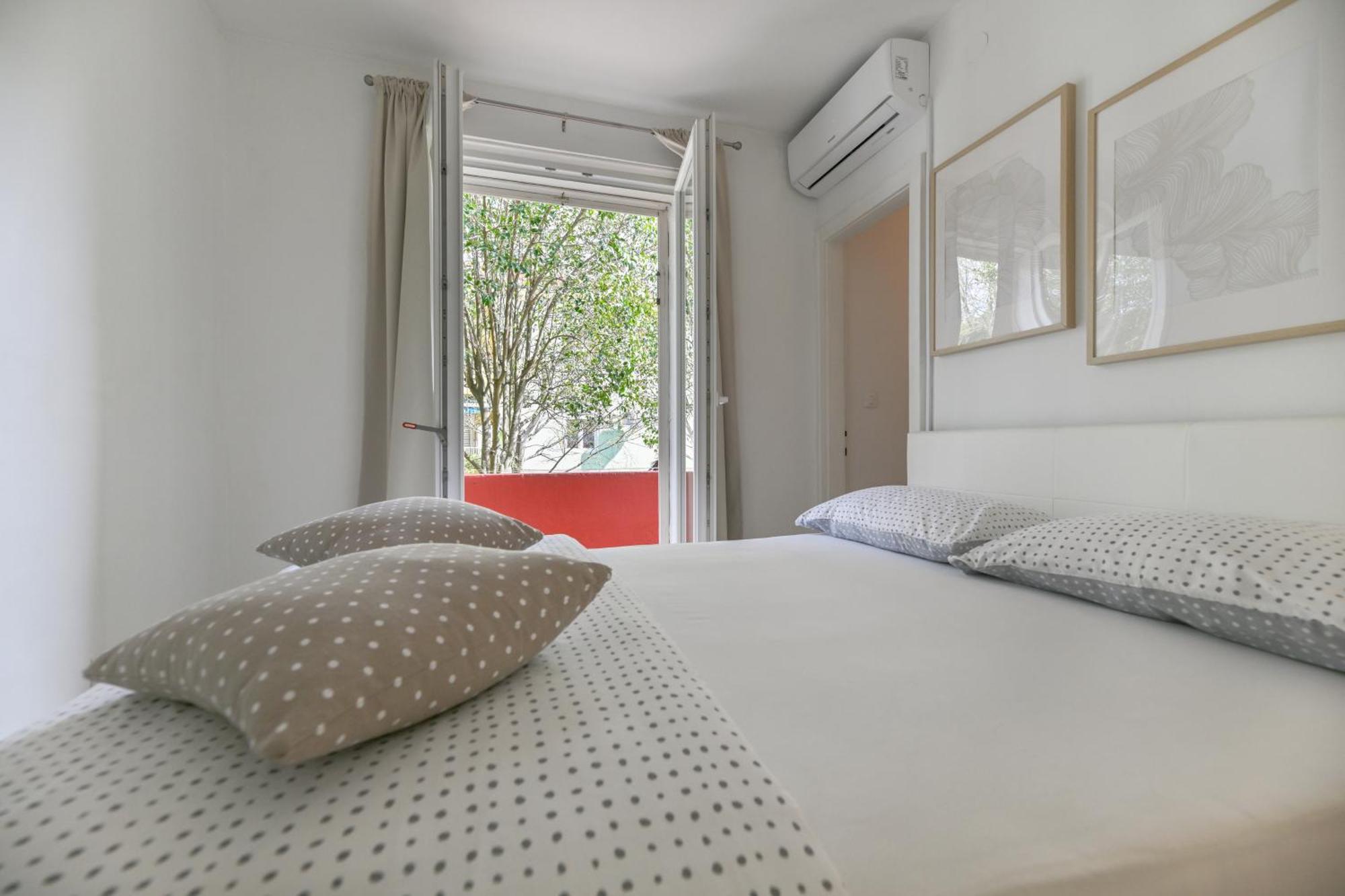 Near Zadar City Center Apartment With Free Parking And Air Condition In Each Room ภายนอก รูปภาพ